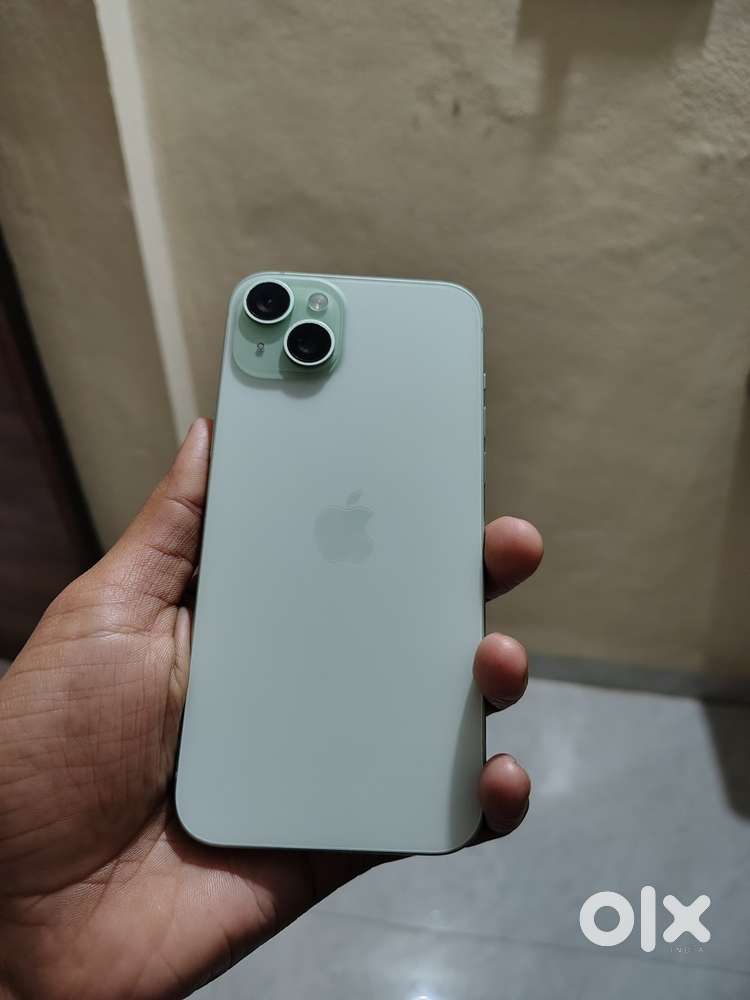 I phone 15 plus 128 ek dam kadak