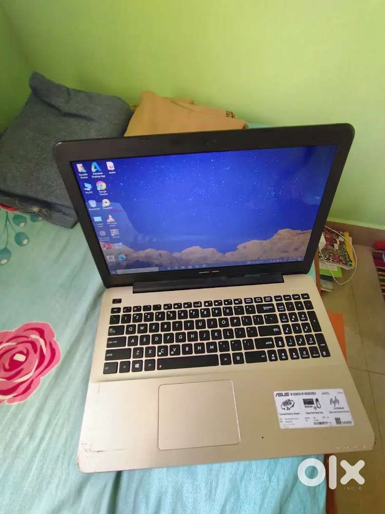 ASUS a555L laptop i3 256gb