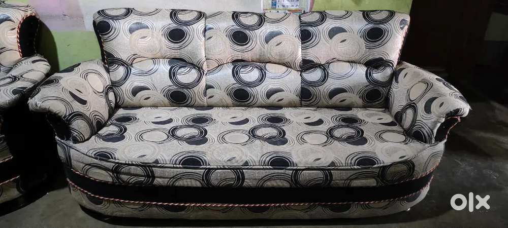 3 piece of sofa
