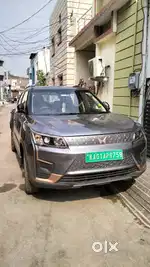 Mahindra XUV400 EV 2023 Electric 30000 Km Driven with surroof