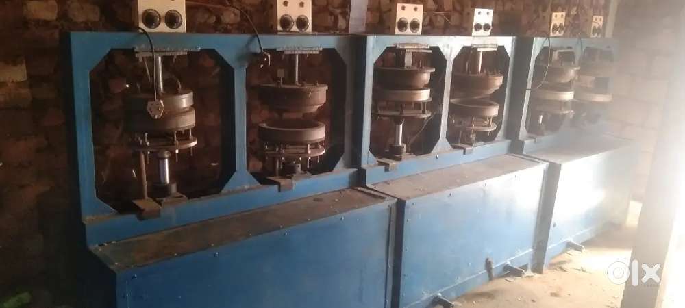 Areca plate making machine