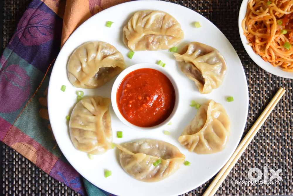 Momos bana kar selling karni hai bas