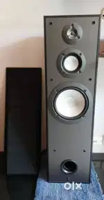 Yamaha ns8390 tower speaker like new condition etc bose sony onkyo