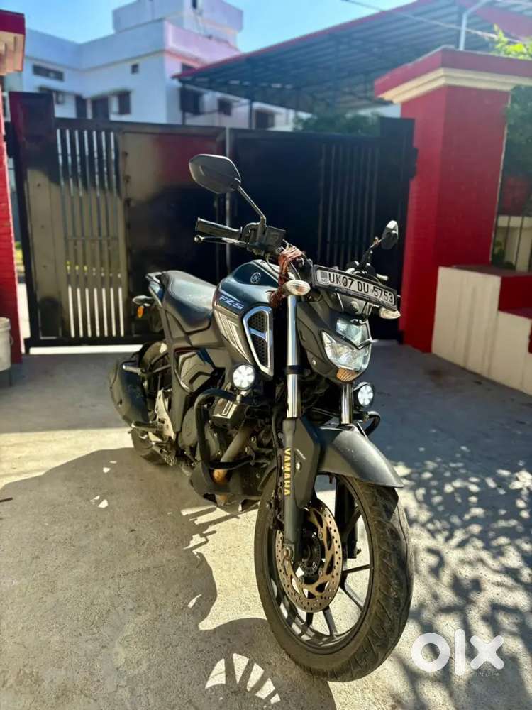 Yamaha FZ-S Black Color