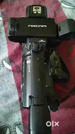 Nx 100 good condition & nikon d5600
