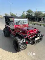 Open jeeps willys jeeps thar Hunter jeeps AC jeeps