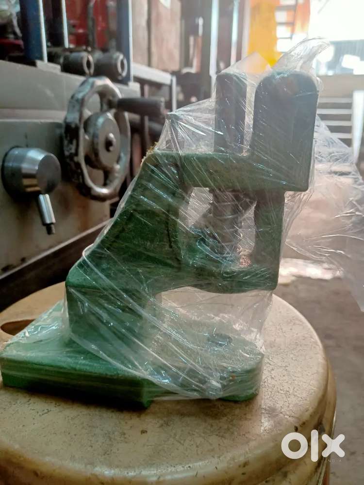 INDUSTRIAL BUFFING MOTER SELLING NEW MOTER BOX PIECE 13,000/- ONLY