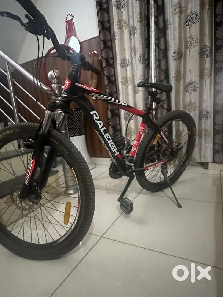 Cycle with gears
