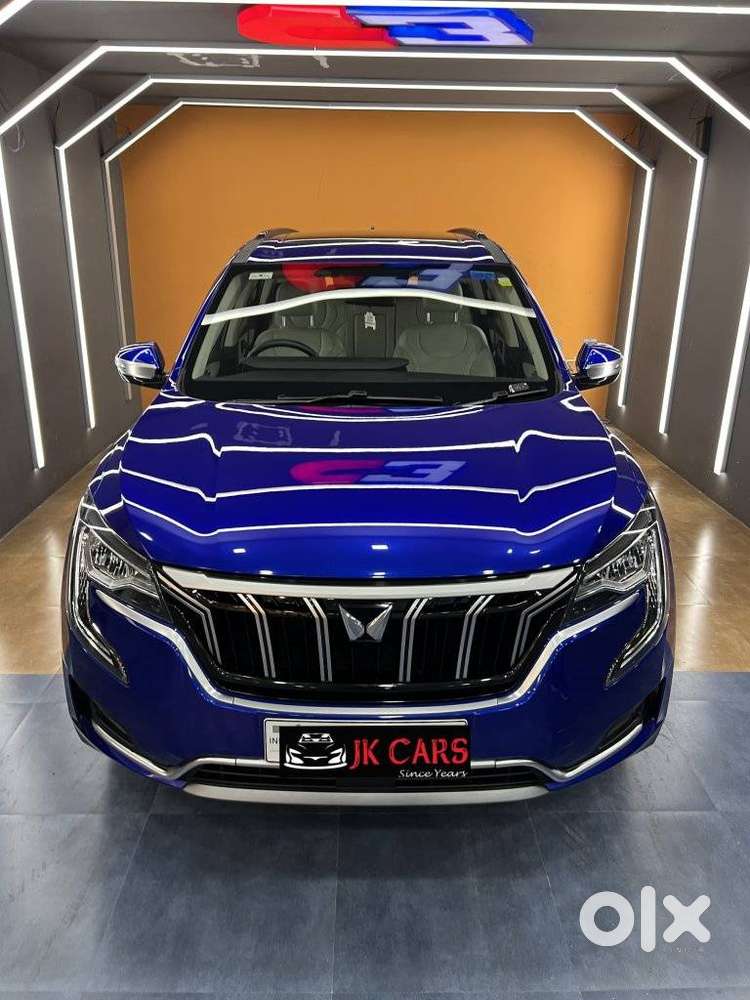 Mahindra XUV700, 2021, Petrol