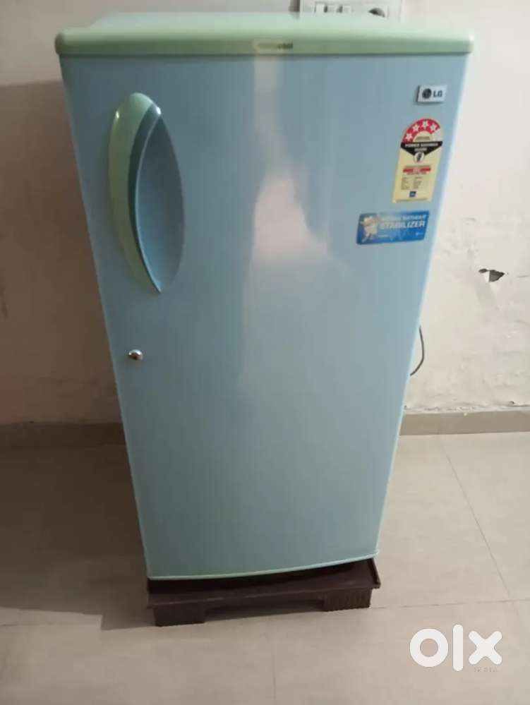 LG fridge good condition