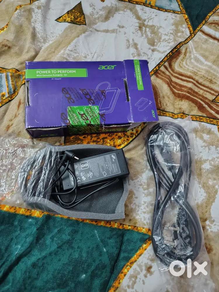 Acer laptop adapter unused, sealed one