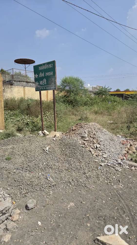 बही पार्श्वनाथ जैन मंदिर के पिछे सर्वोदय स्कूल के पास