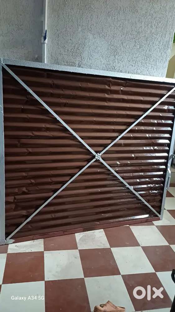 Iron gate for सेल्लिंग 4000