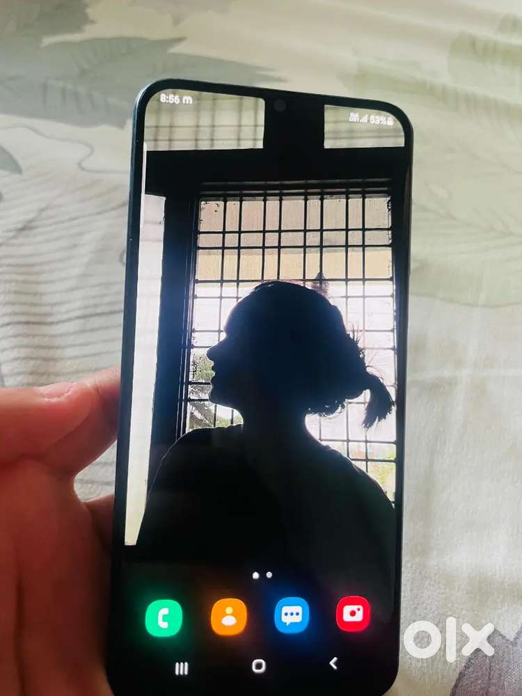 Samsung A50,4 gb +4gb extension ram 128 storage