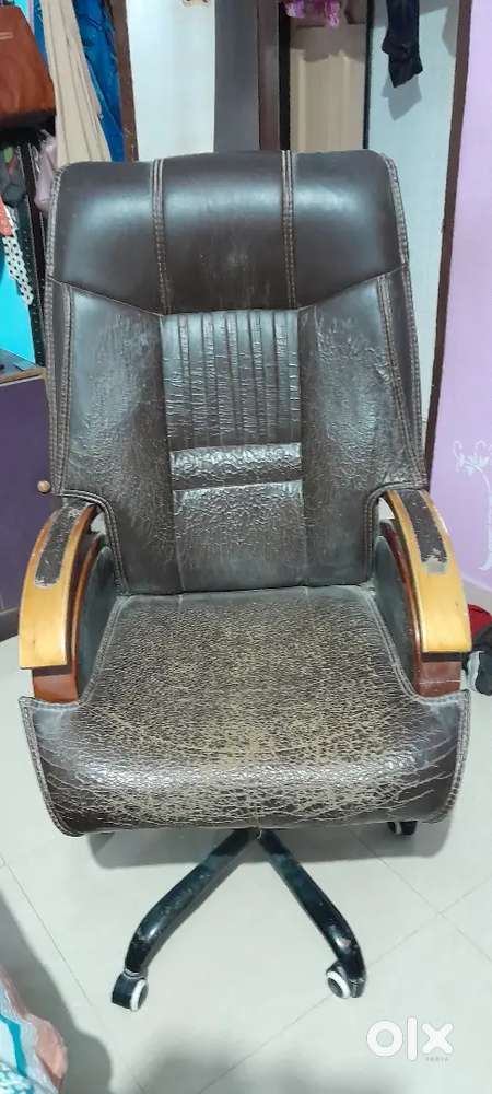 Big office chair in good condition
