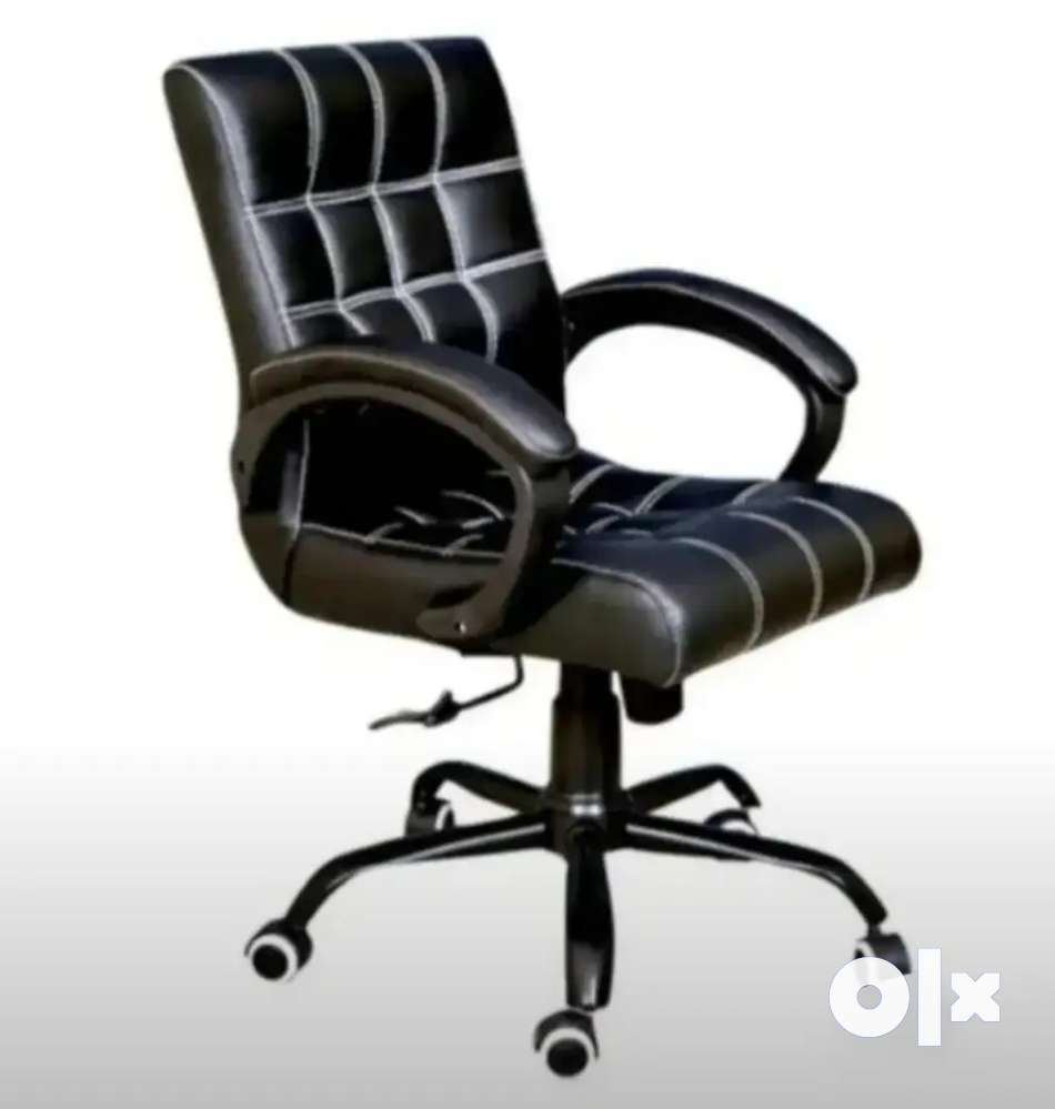Office Medium Back Executive Chair with lather finish