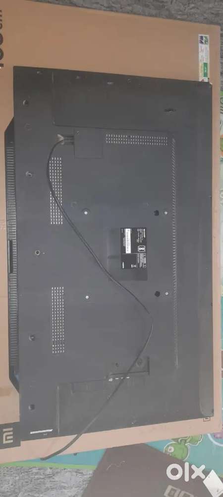 SHARP LED TV