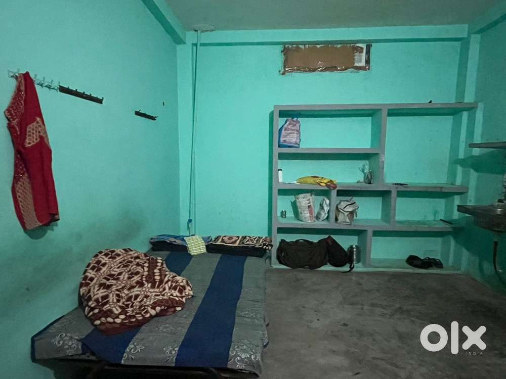 Room avilable for rent .Good environment..Contact for room