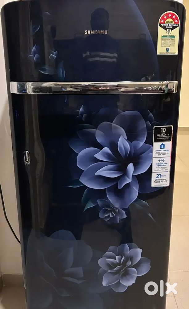 Samsung blue colour 165 litre fridge mint condition non usable