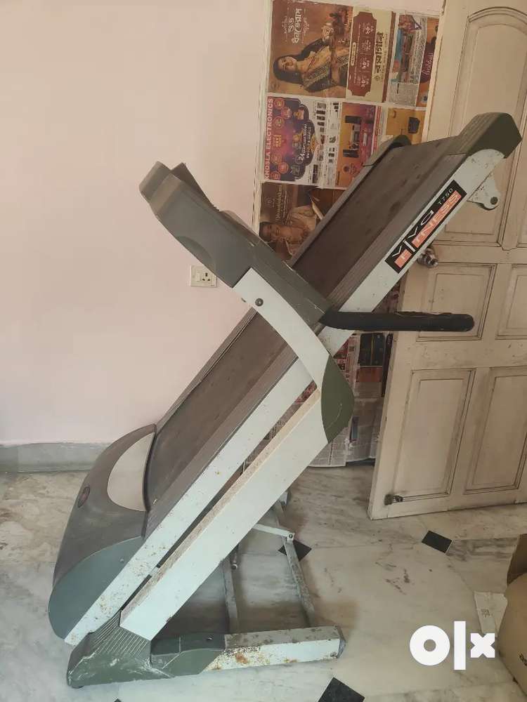 Treadmill in working condition
