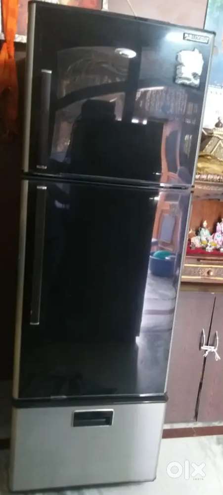 Whirlpool proton series Refrigerator