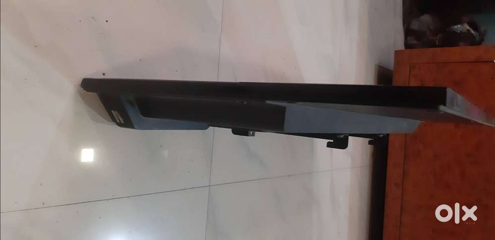 Soni Bravia Series 32 INCH LCD.