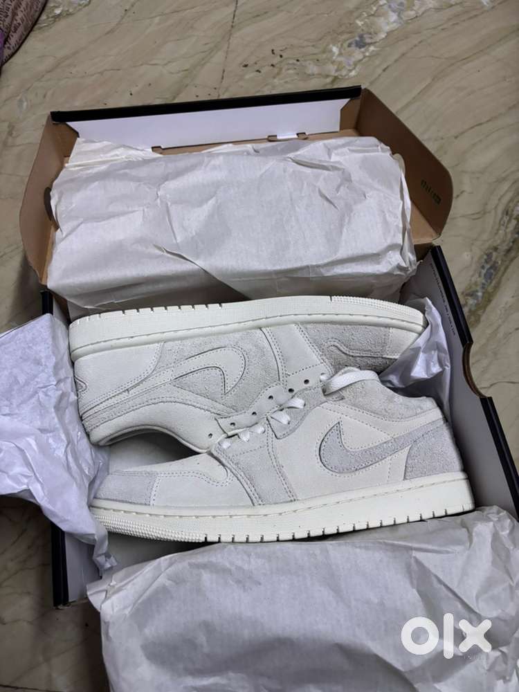 Nike Air Jordan 1 Low SE Craft