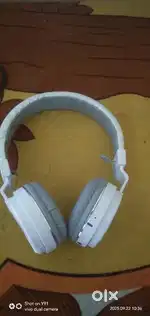 Head phones