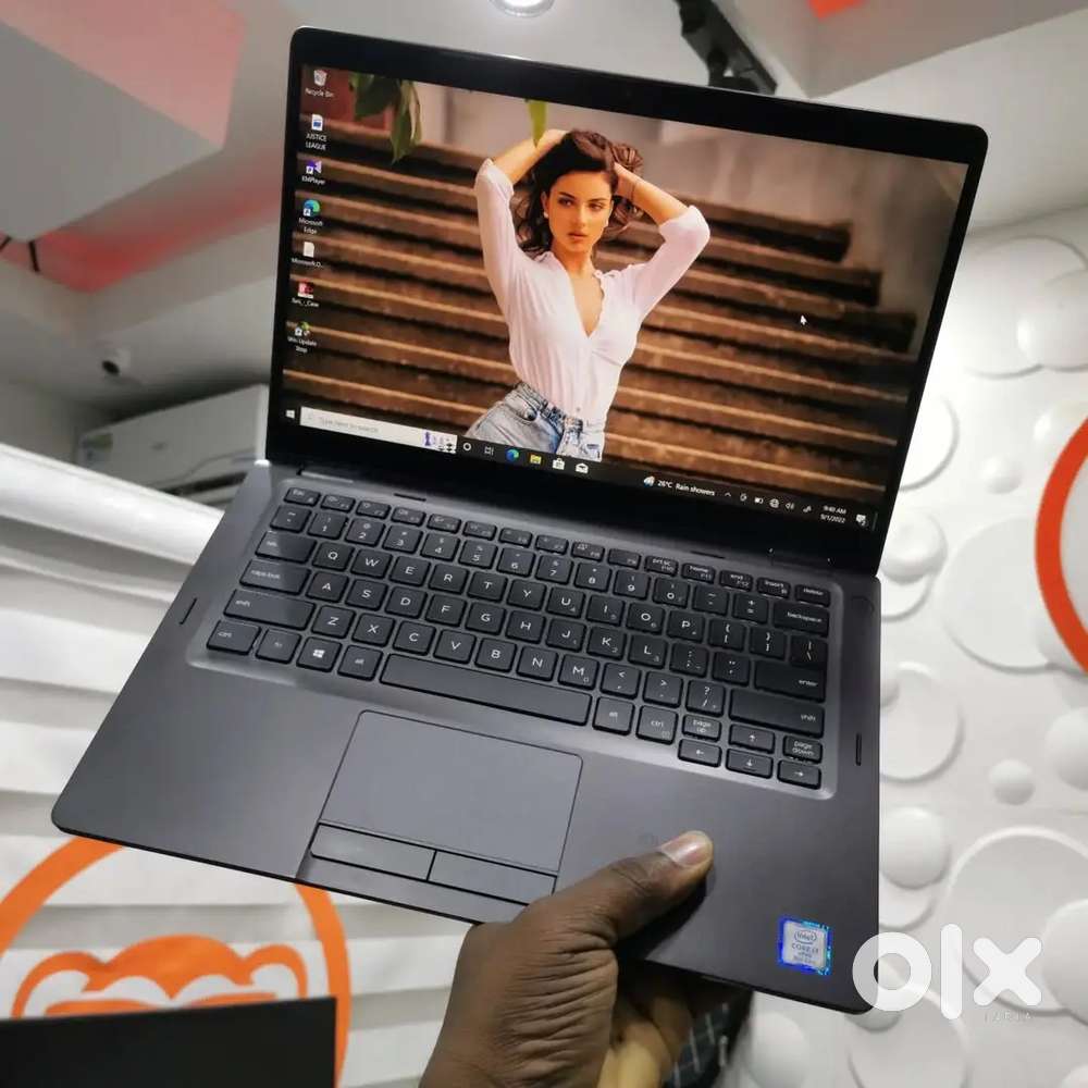 Dell Latitude 5300 Core i5 8th Gen 8GB / 256GB Laptop