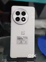 Oneplus 13 12/256 Under warranty