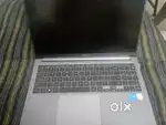 Laptop selling