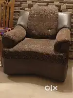 2 Comfortable classy living room chair set