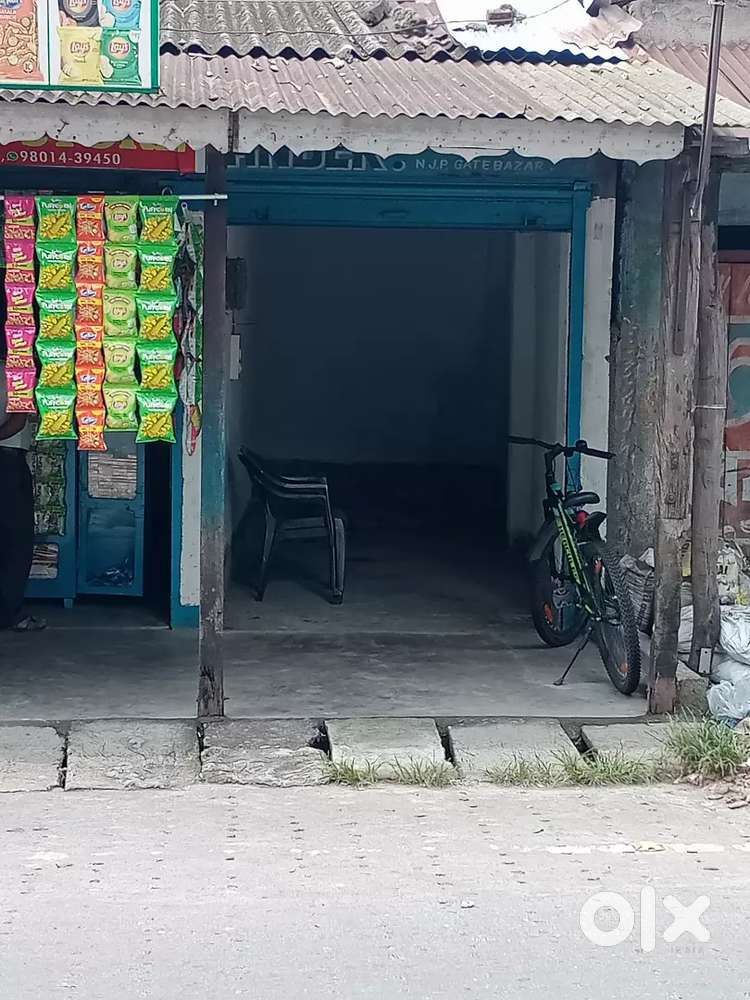 Shop For Rent, Gate Bazar Main Road, Slg