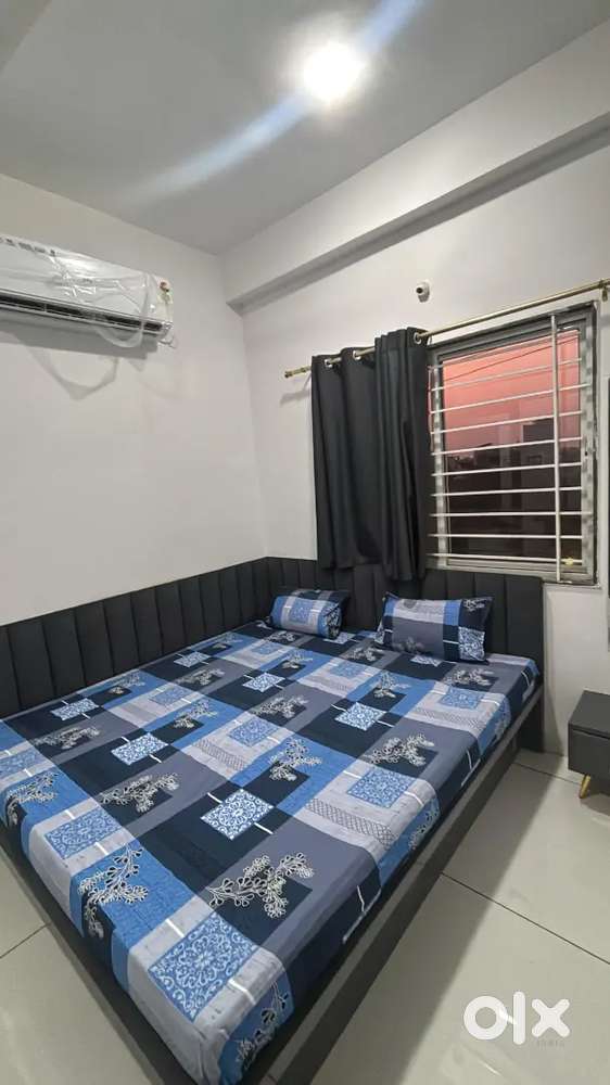 Fully Furnished 1Bhk Zero Brokarege!! Near Bombay Hospital