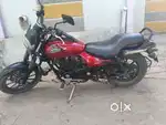Bajaj Avenger 160 Street