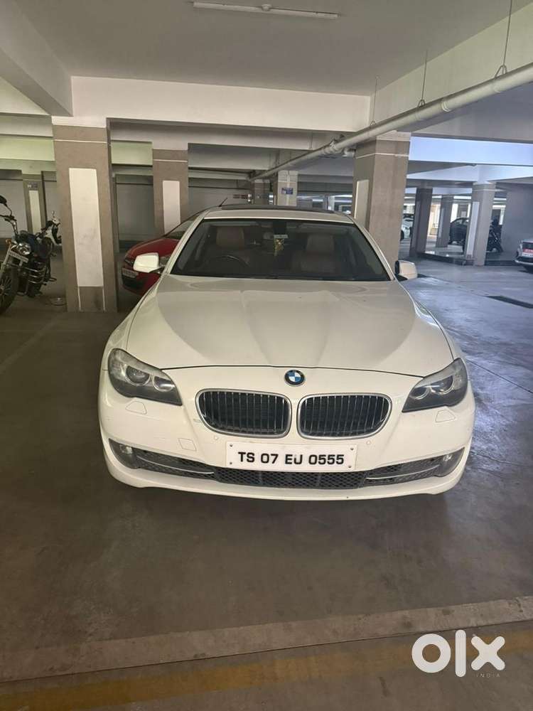 BMW 5 Series 2014 Diesel Well Maintained doctor’s self driven car