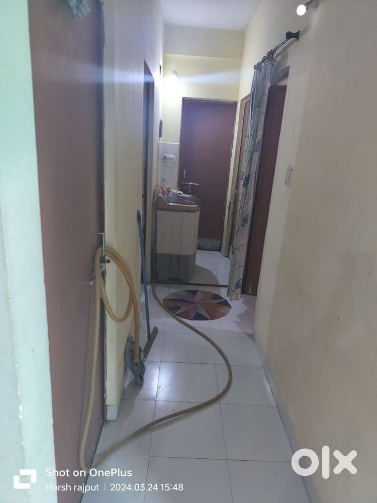 Sell 2 BHK Flat in Pantjali Parisar