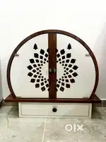 Less used Home decor Items are for sale