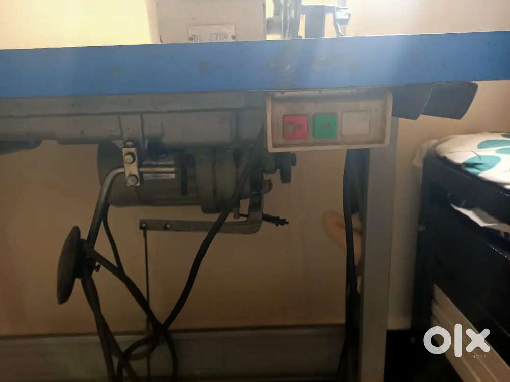 Juki sawing machine model dl 8700