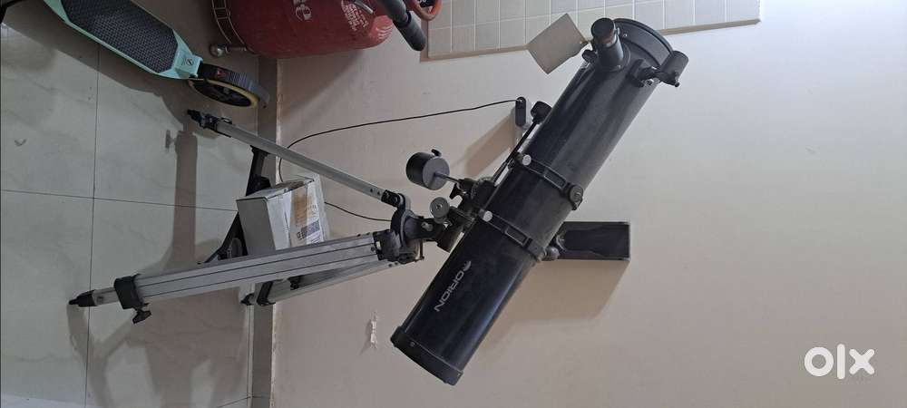 ASTRONOMY TELESCOPE from Orion