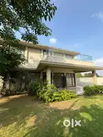 Luxurious & Premium 4 Bhk vill for sell at Science city.