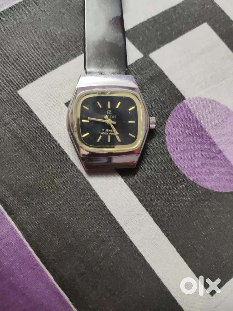 Ricoh Watch Automatic MAN so expensive  ok condition
