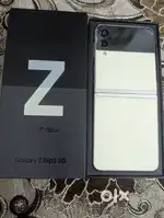Samsung Galaxy Z Flip 3
