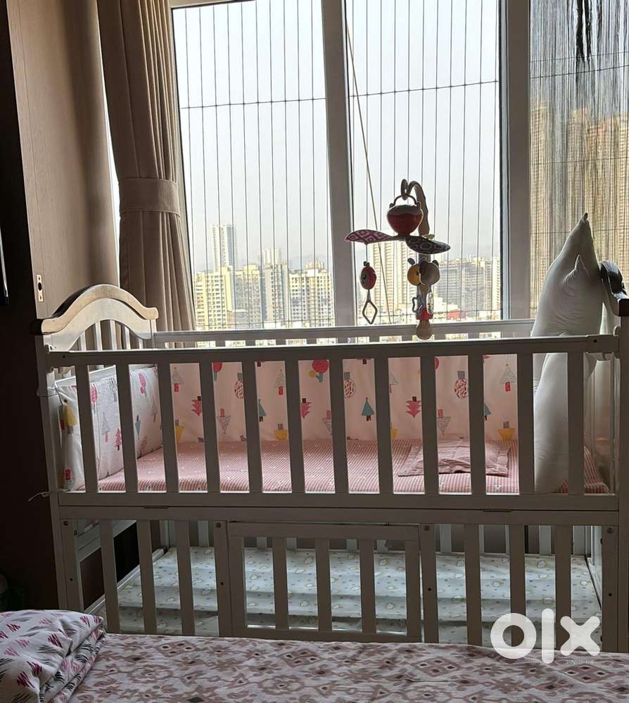 Baby crib 15 in 1 rocking cot