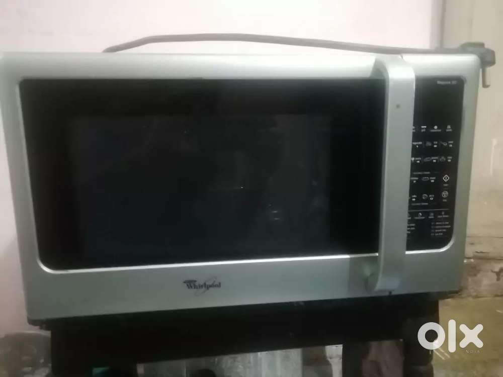 Microwave oven