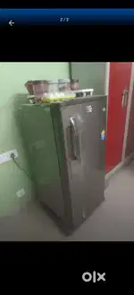 Single door refrigerator