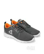 Branded shoes for all categorys kids women's Men's