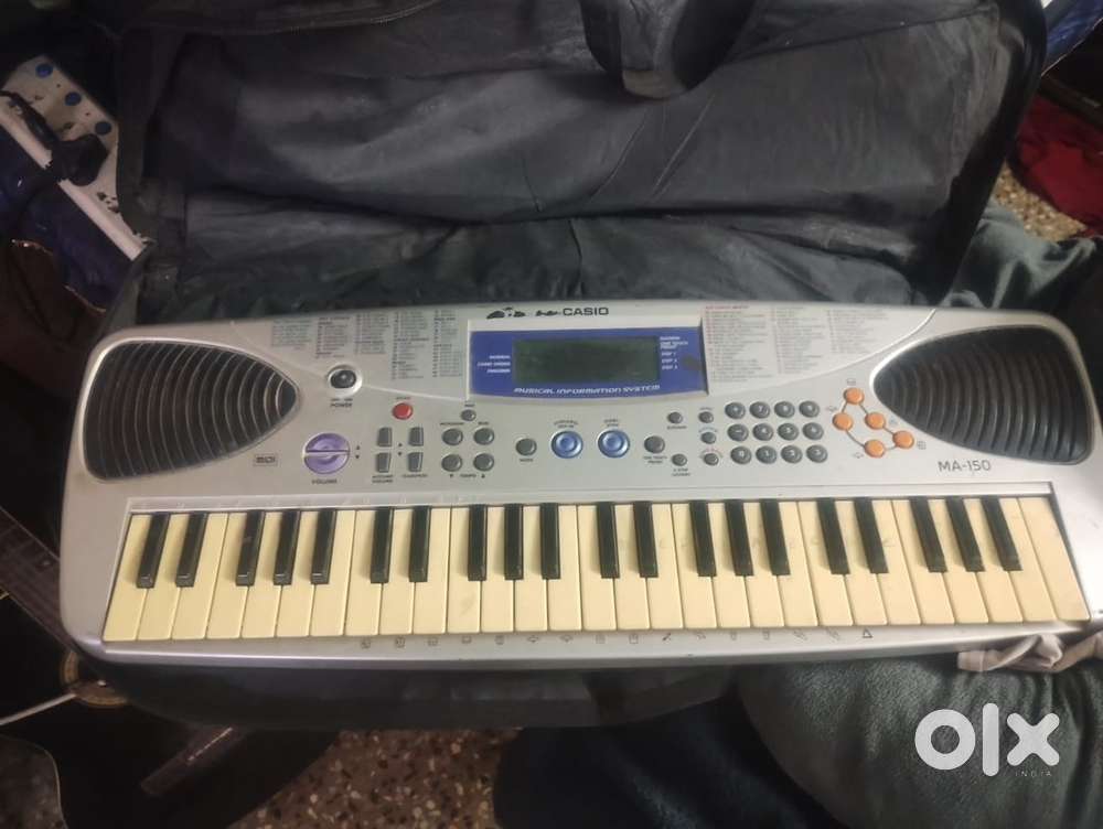 Fault MA150 casio key board and fault pluto guitar