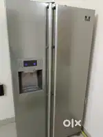 Samsung side by side door Refrigerator