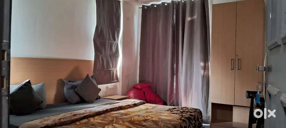 ZenDen stayz Pg sector - 47